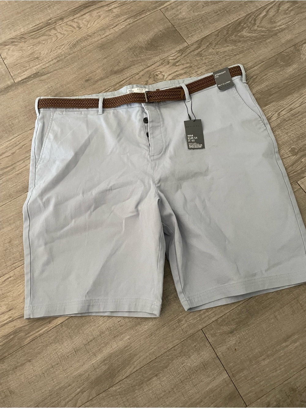 Denim Co Men’s 44  light blue Straight fit Button fly Chino shorts braided belt